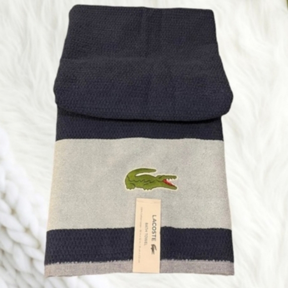 Lacoste Navy Blue Stripe Luxury Bath Towel NWT - Picture 8 of 9